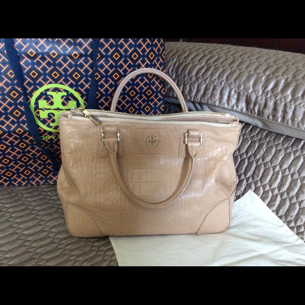 Tory Burch purse